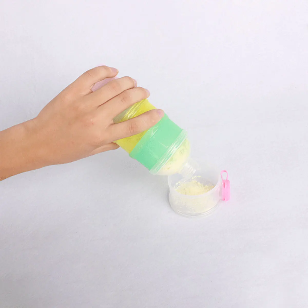 

Portable Baby Storage Box PP Material Safe Easy to Clean Carry Milk Milk Powder Container Powder Container Colorful