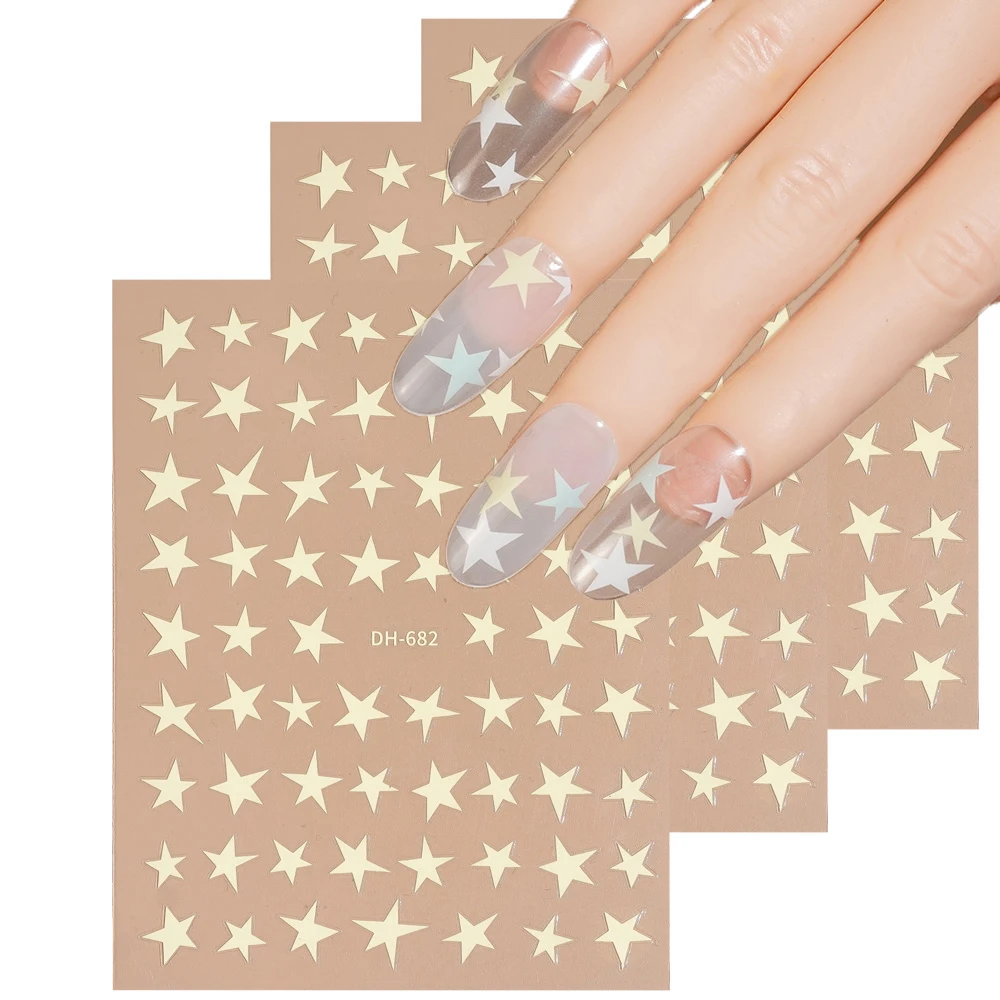 Naklejki na paznokcie 3D w kształcie pentagramu, proste, świeże, pięcioramienne gwiazdy, naklejki do zdobienia paznokci DIY, samoprzylepne naklejki do manicure.