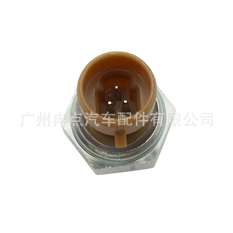 1807369C2 Suitable for Ford, fuel pressure sensor, oil pressure sensor cross-border auto parts spot