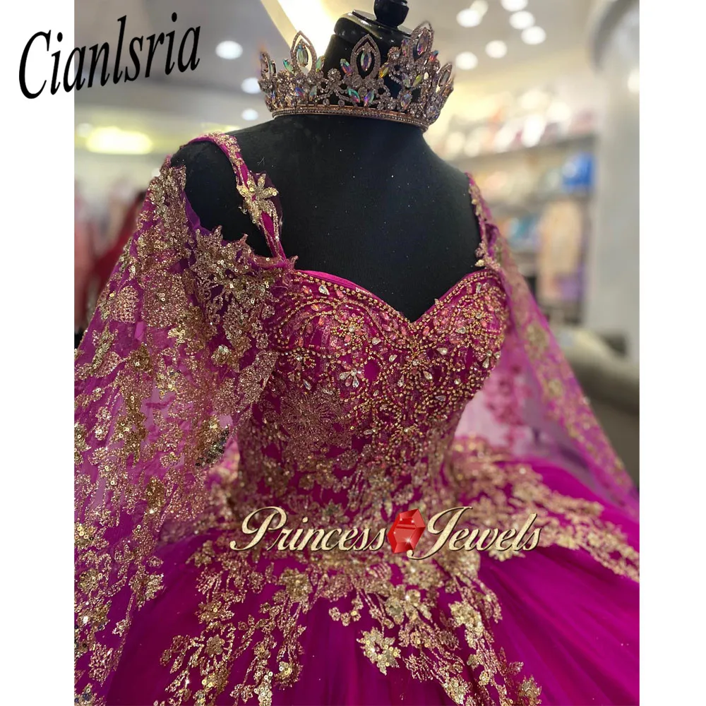 2024 Princess Quinceanera Dresses Gold Sequin Appliques Ball Gown Birthday Gown Sweetheart Lace-Up Sweet 16 Dress robe