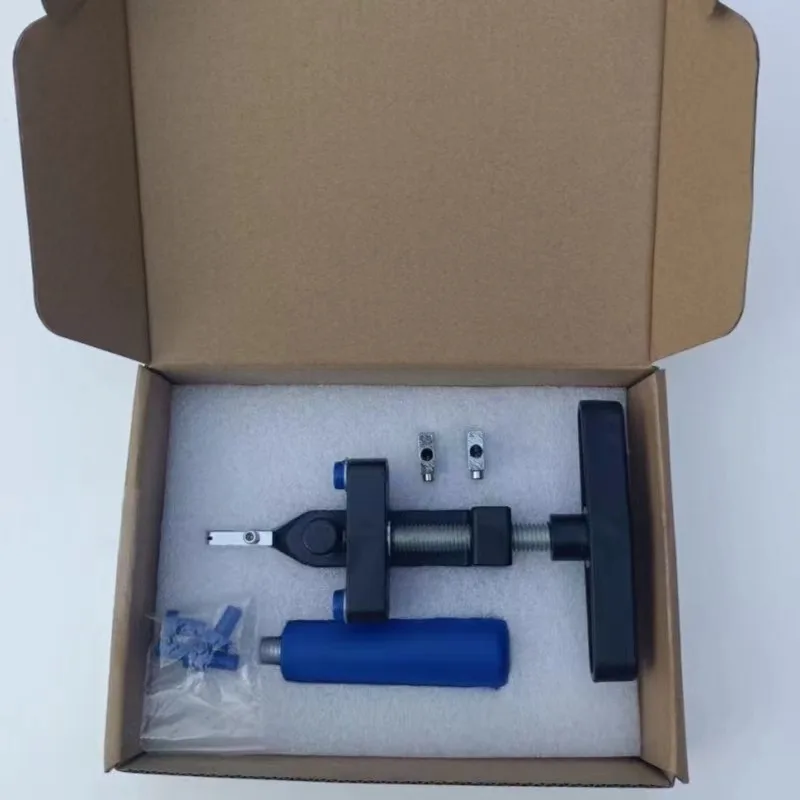 

Ceramic tile and glass cutting machine kit, integrated, roller cutting tool and separator for ceramic tiles and glass