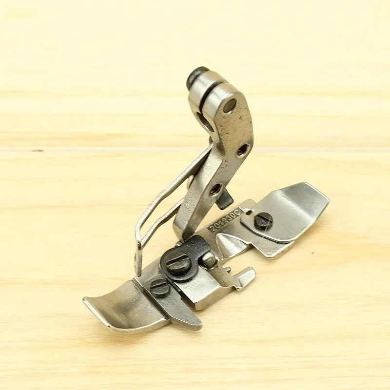 Presser Foot 2071600200 4 Thread for JACK JK-798 M03/333 E4 C3 B5 X5S X5 C5-4-B3/323 Industrial Sewing Machine Parts Wholesale