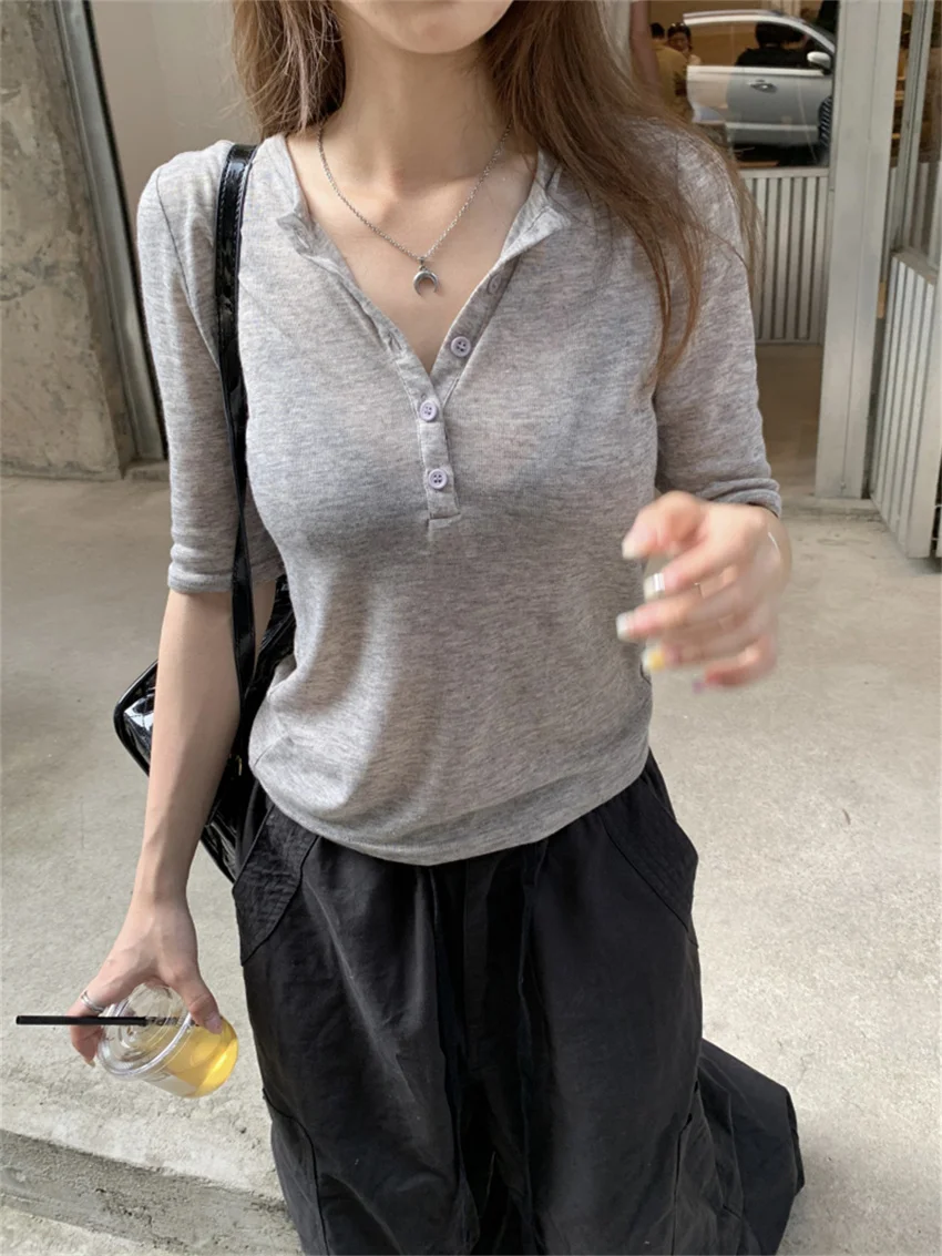 

PLAMTEE Solid Tees Women High Street Autumn Work Wear Casual 2023 Office Lady All Match Gentle Casual Chic Minimalist T-Shirts