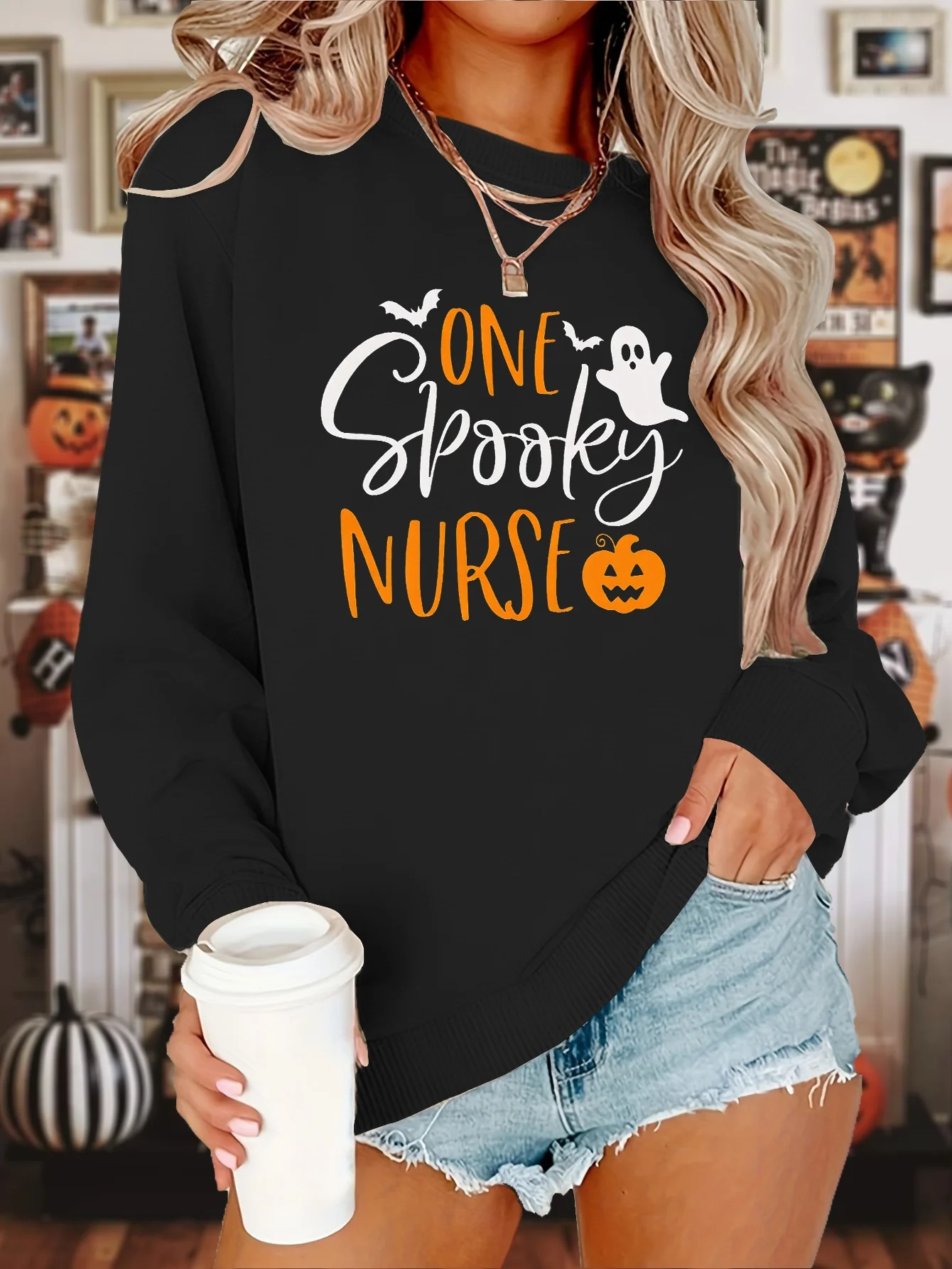 [가을과 겨울 할로윈 호박 박쥐 흑백 프린트 여성 데일리 캐주얼 패션 얇은 크루넥 후드티