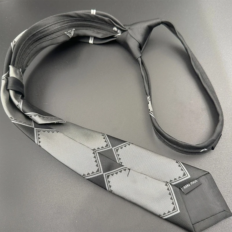 JoJo Tie Kira Yoshikage Neckcloth คอสเพลย์เครื่องแต่งกาย Tie KILLER QUEEN Skull คอสวรรค์ประตูเนคไท