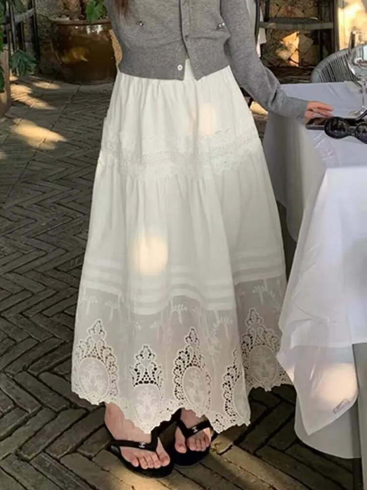 กระโปรงแฟชั่นใหม่สไตล์หวานสำหรับฤดูใบไม้ร่วง ผู้หญิง กระโปรงทรงเอ แต่งผ้าลูกไม้ฉลุลาย ขอบเอวยางยืด สีพื้น เรียบหรู เหมาะสำหรับงานปาร์ตี้