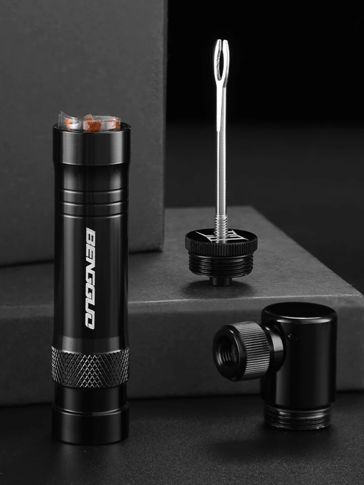 مضخة دراجة CO2 مع أداة إصلاح الإطارات بدون أنابيب شريدر وصمام منفاخ إطارات الدراجة CO2 من سبائك الألومنيوم لدراجة الطريق الجبلية