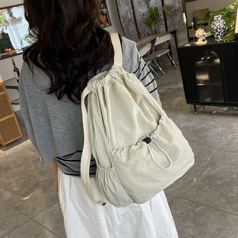 Backpack folding bag, outdoor fashion lightweight, large capacity, waterproof drawstring, sports bag canvas storage bag
