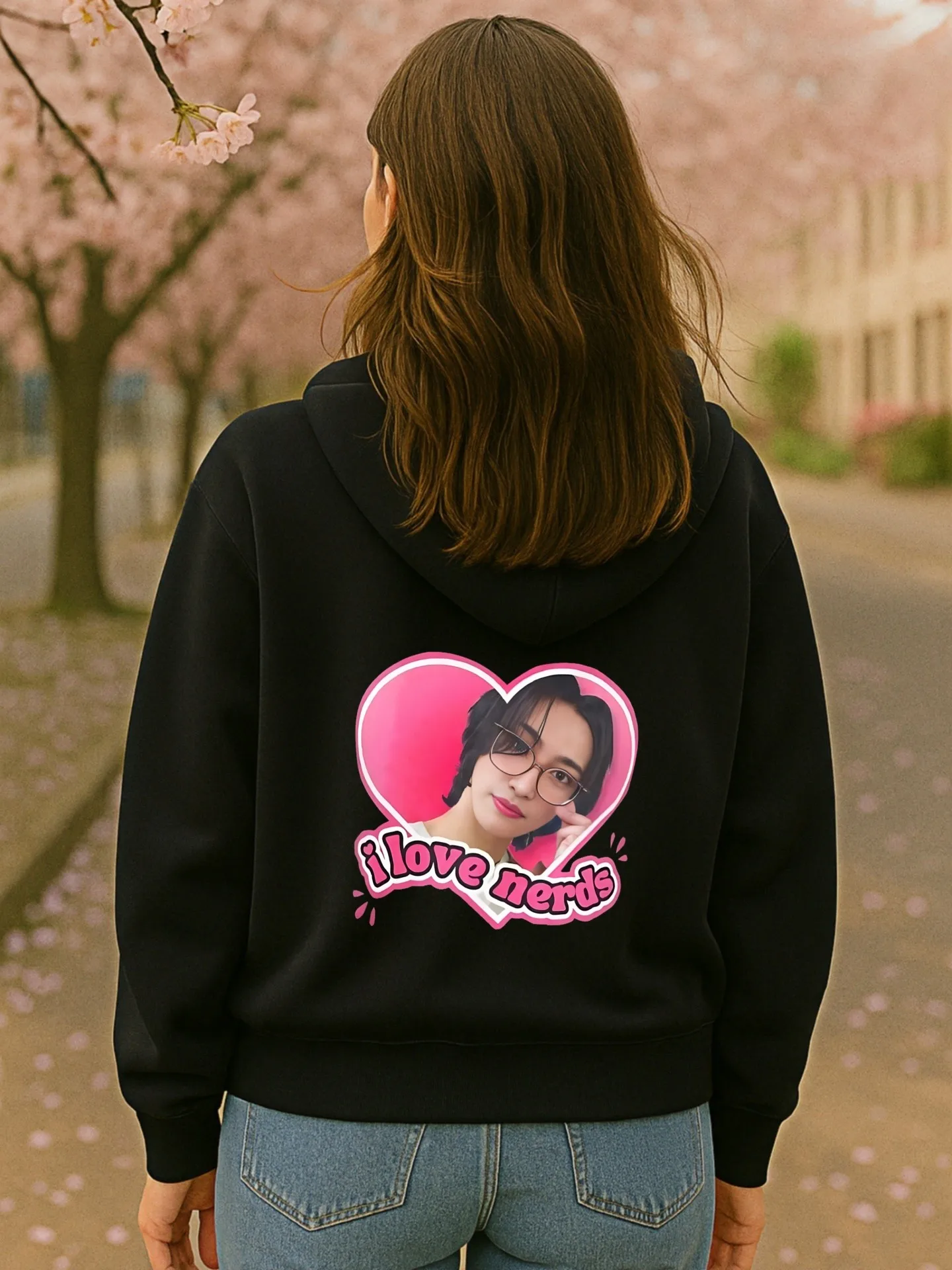 Women's Essential Hoodie, Heart - Print Graphic, Y2K Style, Soft Fabric, Casual Everyday Wear