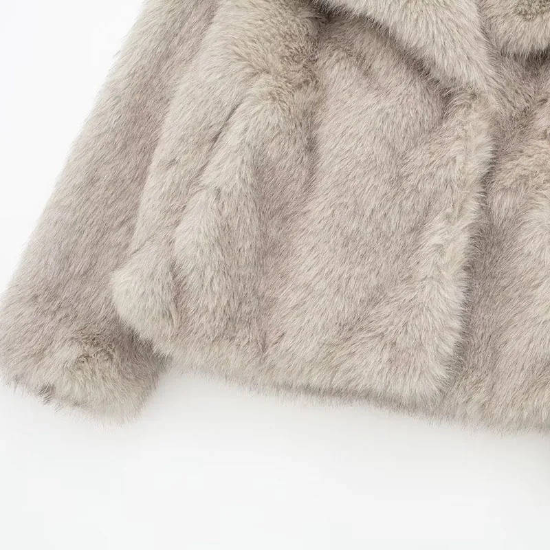 Moda Oversized Lapel Faux Fur Coats Damski krótki ciepły top Vintage Luksusowa kurtka futrzana Damska odzież wierzchnia ze sztucznego futra Odzież zimowa 2025