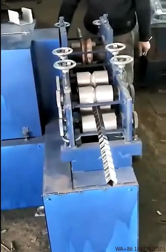 Prägemaschine, automatische Metallschmiedemaschine, quadratisches Rohr aus Edelstahl