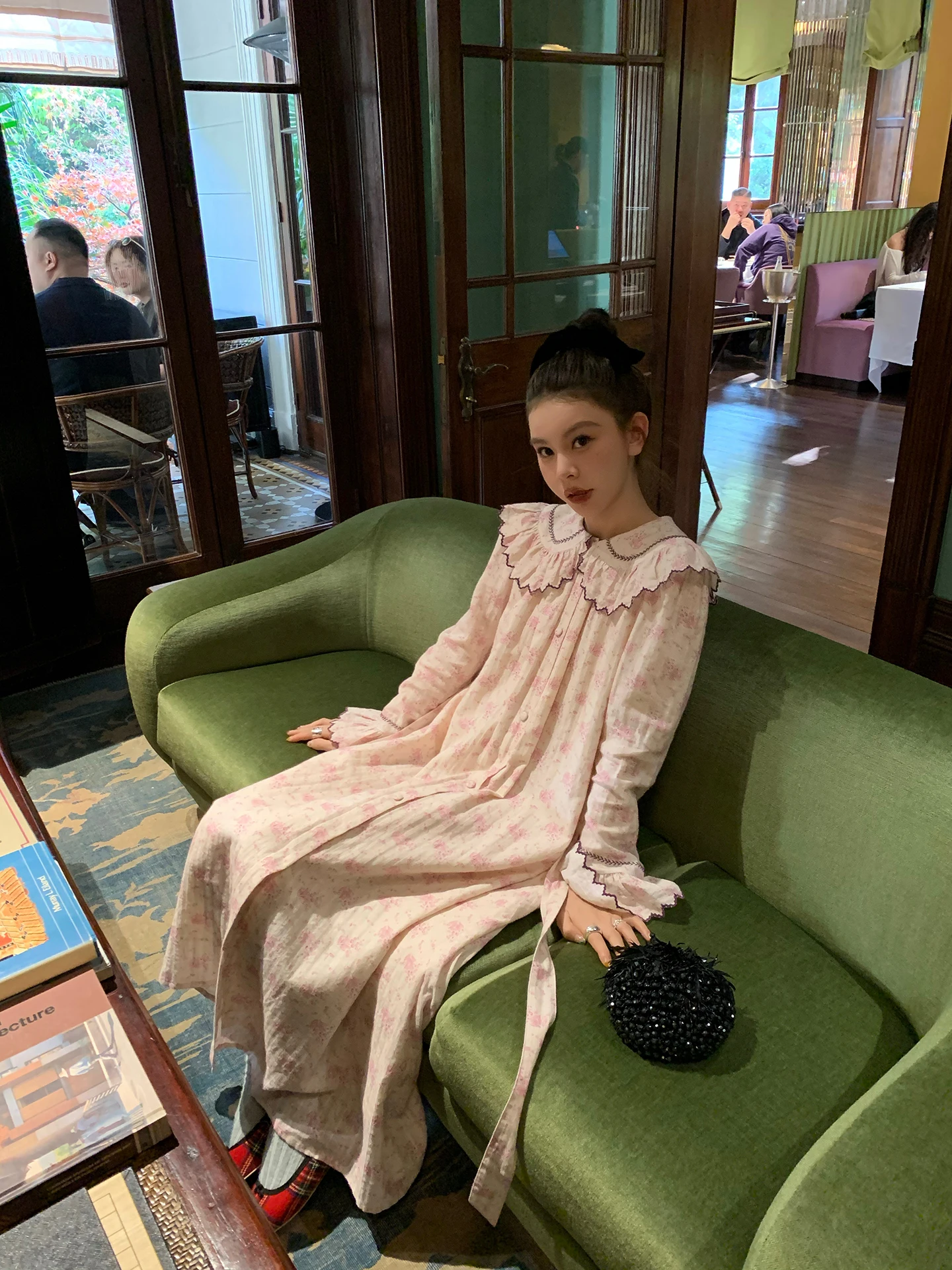 

Le Rouge Antique Cotton Dr with Embroidery Print Long Sve Large Collar Zipper Ba l Waist H-ape Girl's Dr