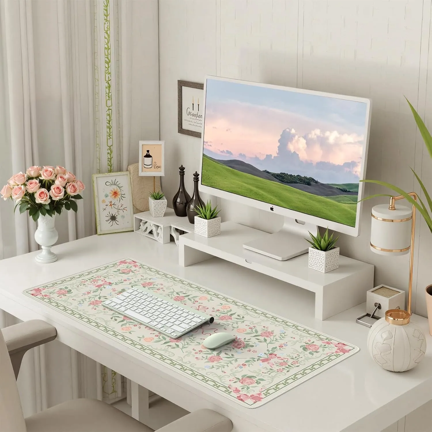 Il tappetino per mouse floreale verde con design in stile persiano è una decorazione desktop per computer di alta qualità, facile da pulire