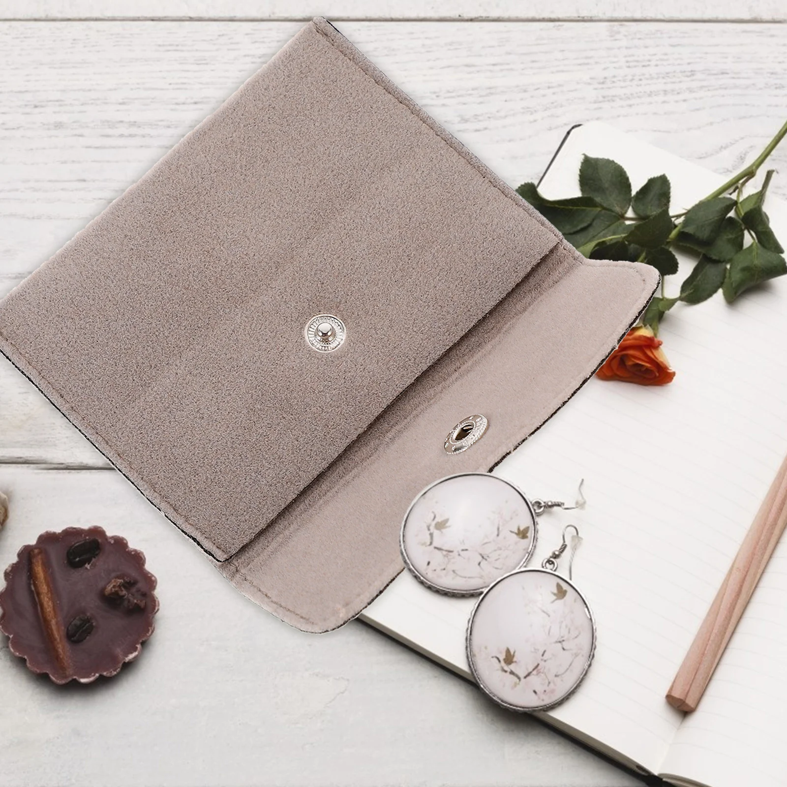 

2Pcs Jewelry Snap Storage Bag Smooth Material Easy Use Gift Packing Pouch for Rings Bracelets Necklaces Snap Jewelry Bag