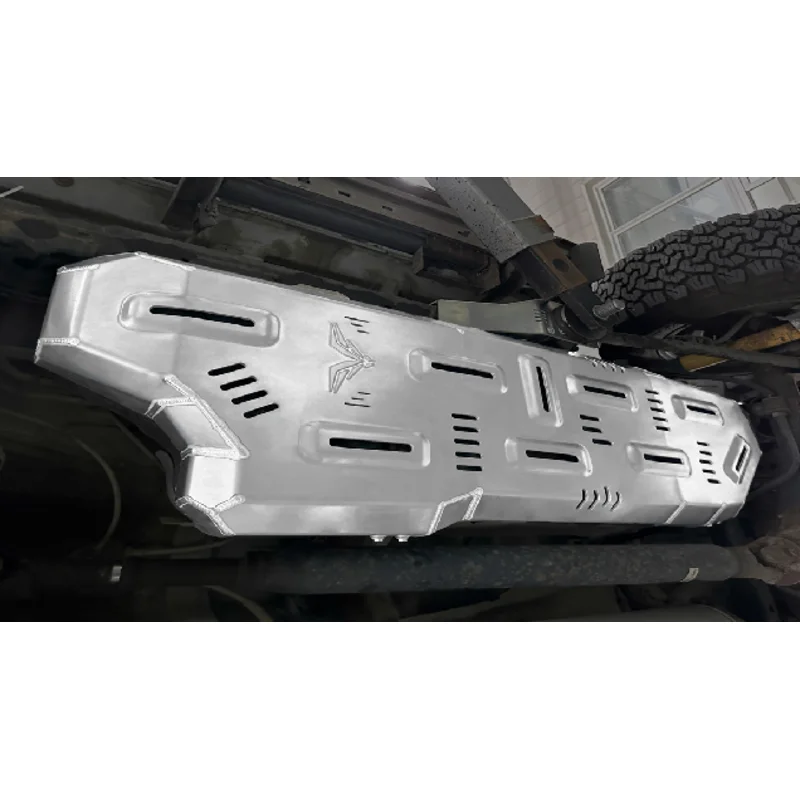 Maßgeschneiderte Herstellung eines langlebigen Bodenschutz-Kits aus Aluminium-Magnesium-Legierung für Toyota Land Cruiser 120