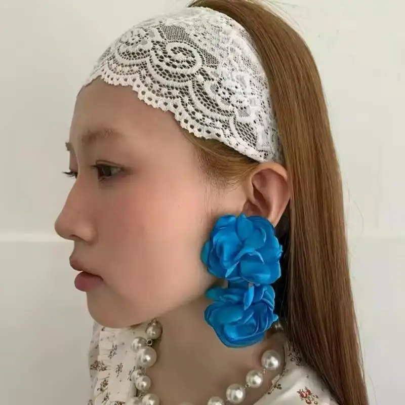 Breites Spitzenblumen-Haarband, weich, dehnbar, in verschiedenen Farben erhältlich, ideal für den täglichen Gebrauch, Yoga, Partys und zum Stylen der Haare. – Detail 7