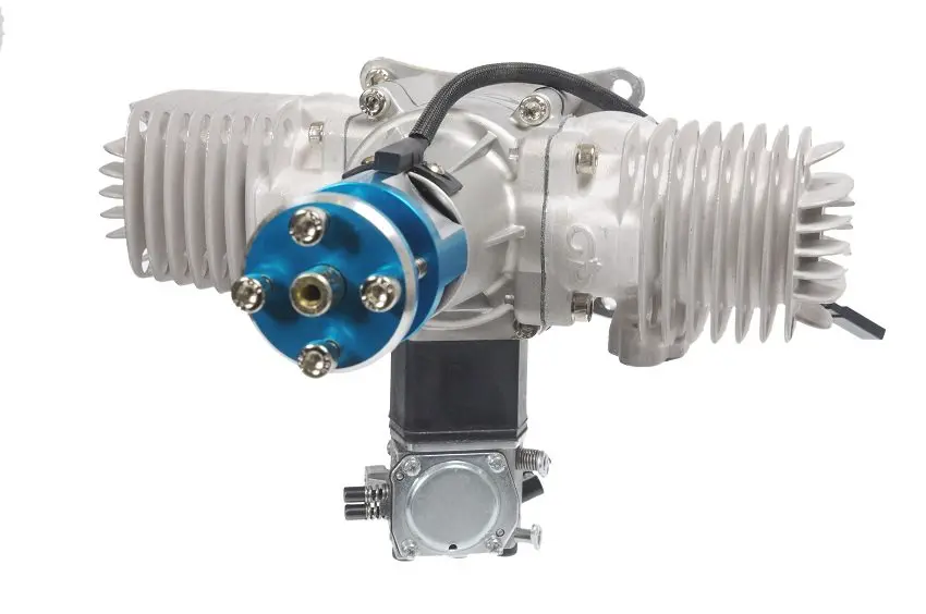 

ГП-76 оснащался двухтактным двигателем.