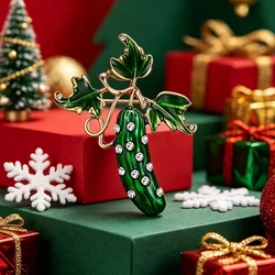 Lovely Cucumber Brooch Pins Men Badge Fashion Jewelry Green Vegetables Rhinestone Brooches for Women Accessories Friendship Gift