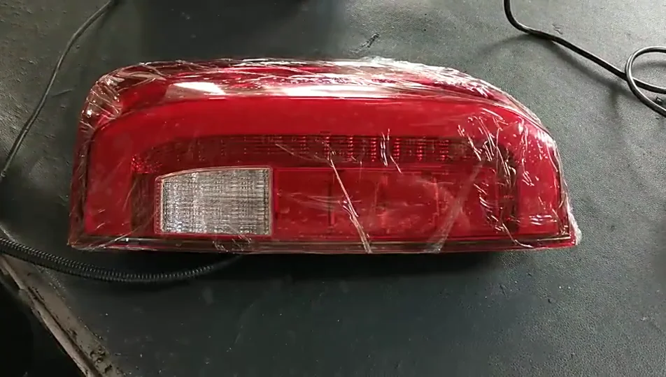 MACITOP Good quality car tail lamp led tail light For NI SS AN navara NP300 Sports Style 2015-2016