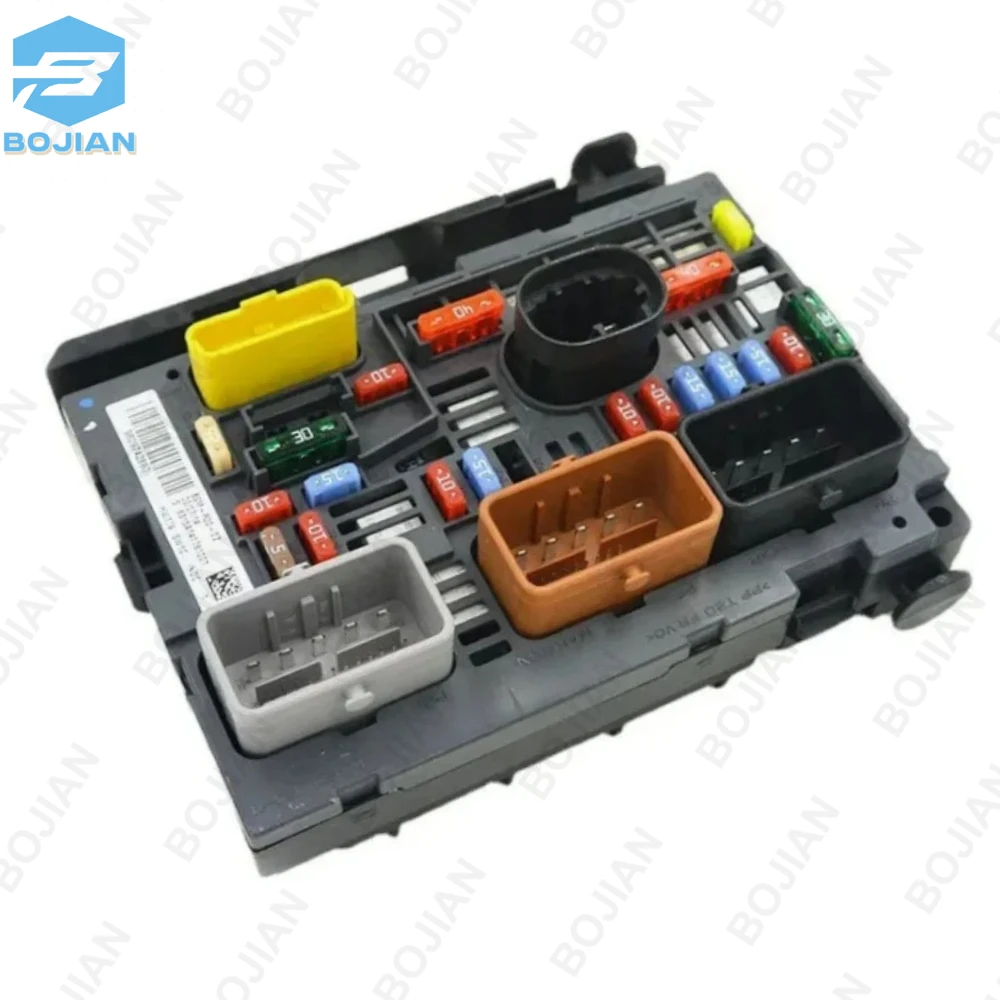 

9807028780 9666700480 9664706280 R03 R04 R05 BSM Bonnet Fuse Box for Peugeot 307 308 607 807 Partner Expert Mk3 Citroen C4