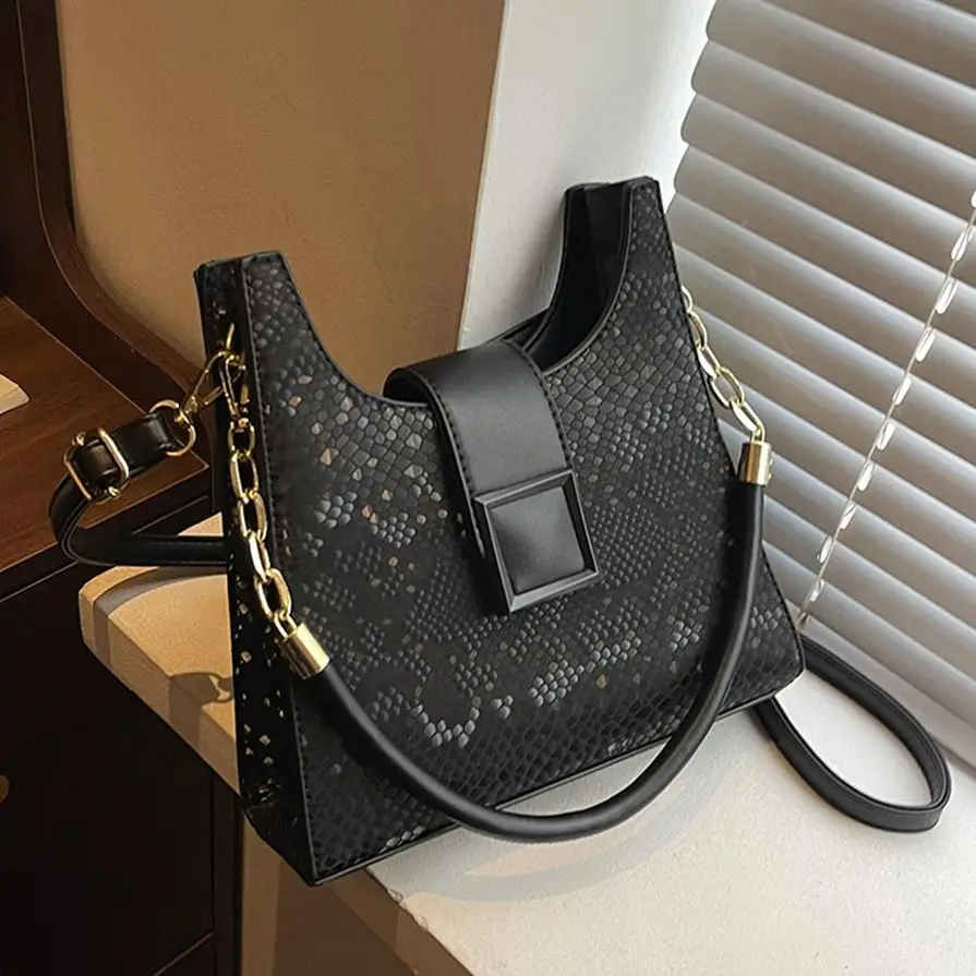 Square Buckle Fishs…