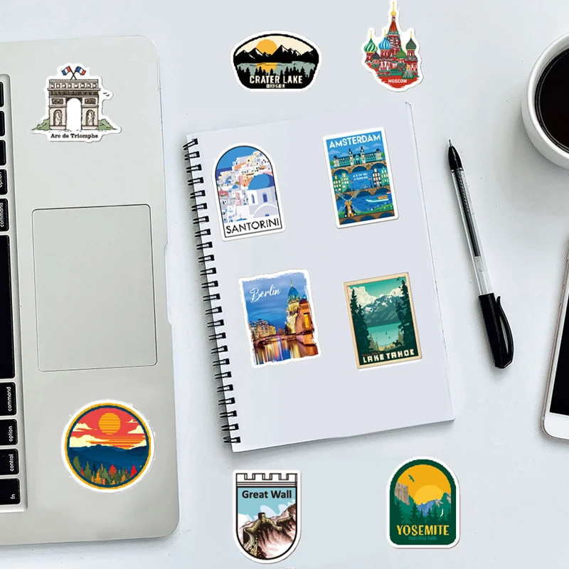 100 قطعة من ملصقات السفر اللطيفة في الهواء الطلق، مجموعة ملصقات السفر العالمية المقاومة للماء من الفينيل لحقيبة السفر والدراجات والكمبيوتر المحمول