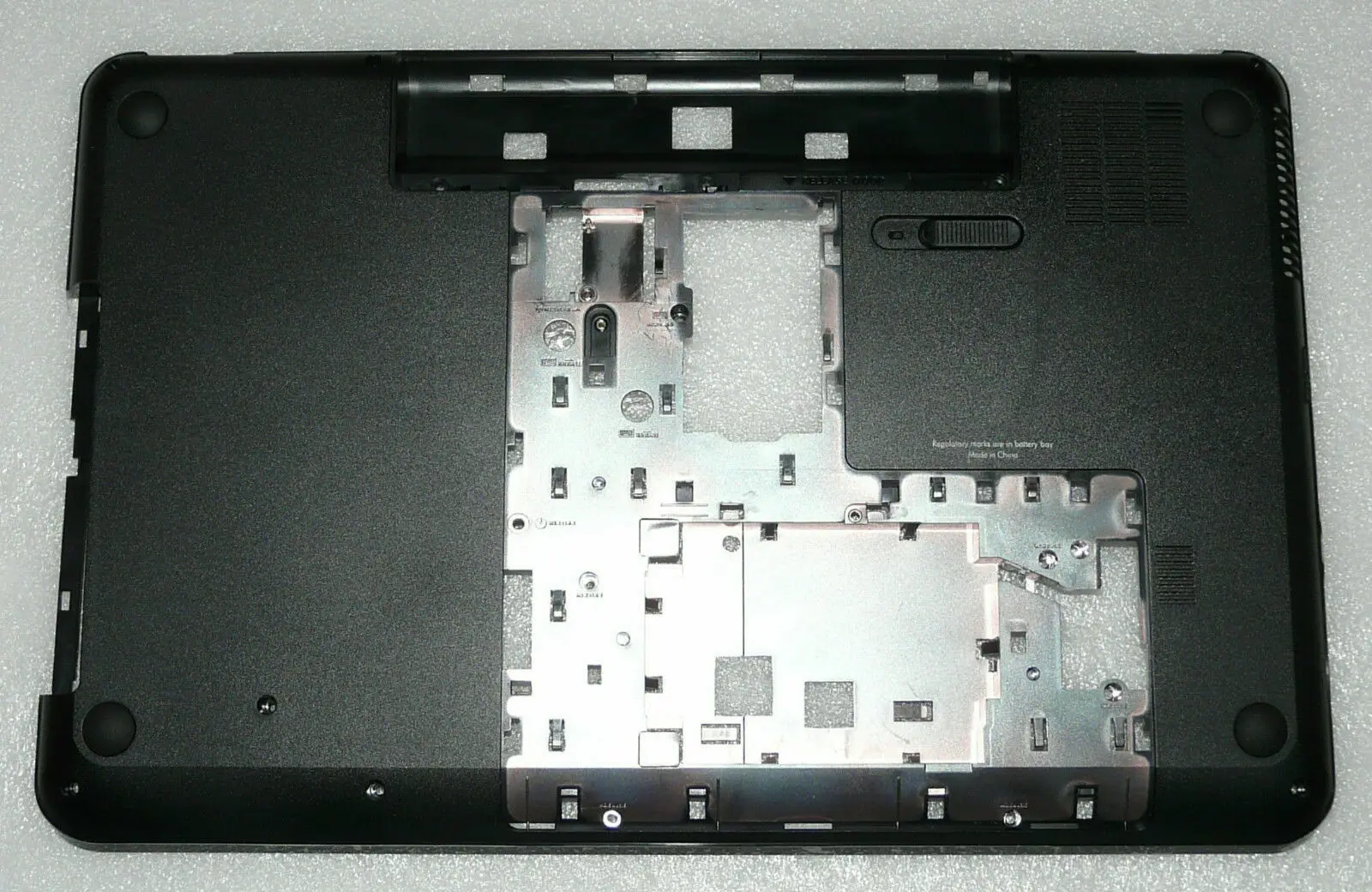 

685072-001 708037-001 NEW For HP Pavilion G7-2000 laptop bottom case cover