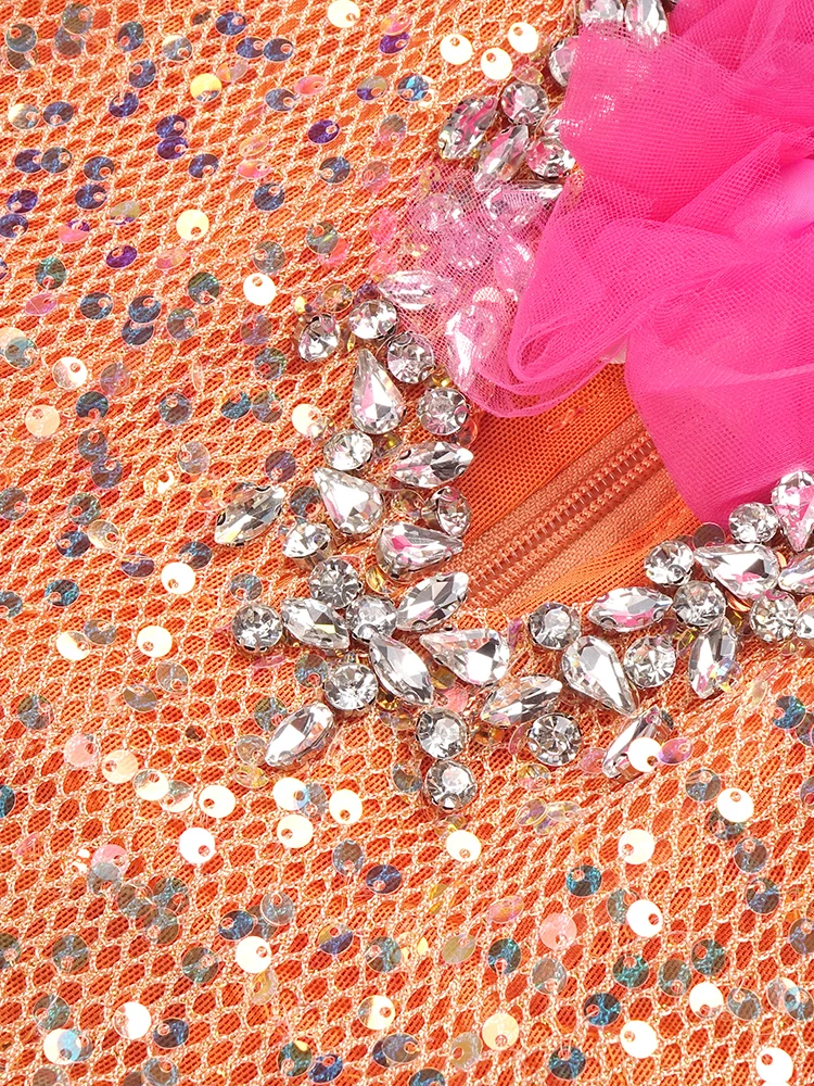 Funkelndes schulterfreies Abendkleid im Meerjungfrau-Stil, ausgeschnittenes Mesh-Patchwork, Pailletten und Perlenstickerei, Abschlussball-Party-Outfits