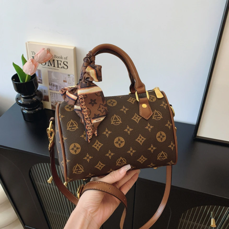 

Hot Sale Women's Luxury Crossbody Bag 2024 Hot Selling New Fashion Retro Printed Handbag High Quality PU LeatherShoulder BagTote