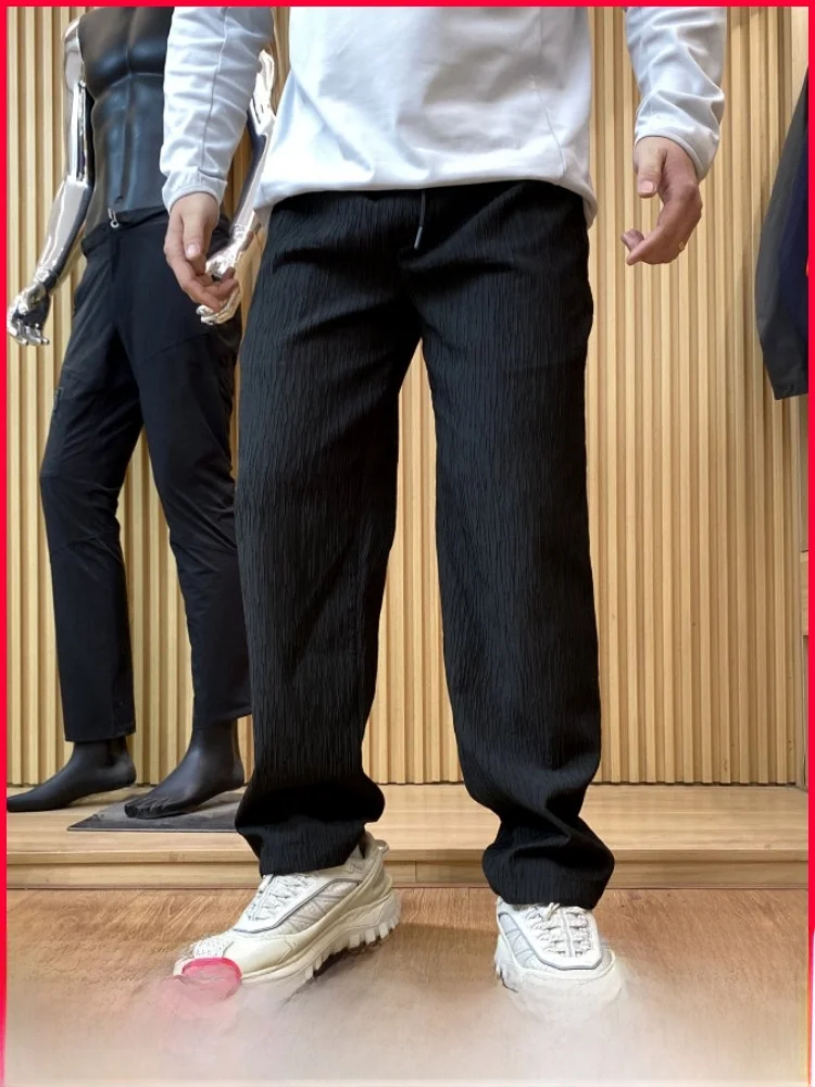 

Мужские повседневные брюки High Street Sle с плиссированной текстурой, широкие прямые штанины, весенние, модные, универсальные, из полиэфирного волокна, приятные к коже