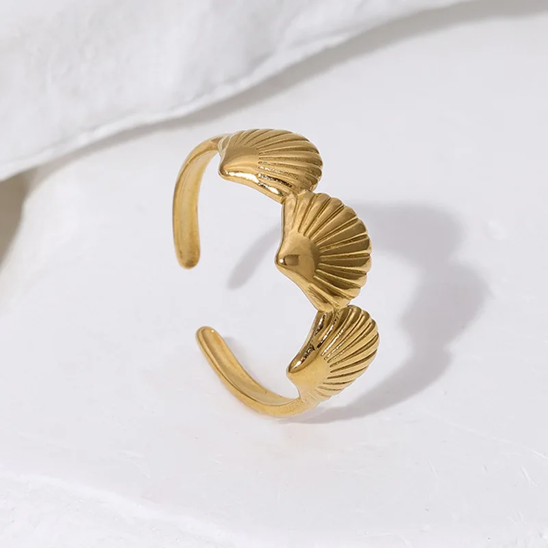 Classic Cute Gold Color Stainless Steel Sea Shell Rings for Women Men Temperament Summer Beach Finger Jewelry Colorfast Gift