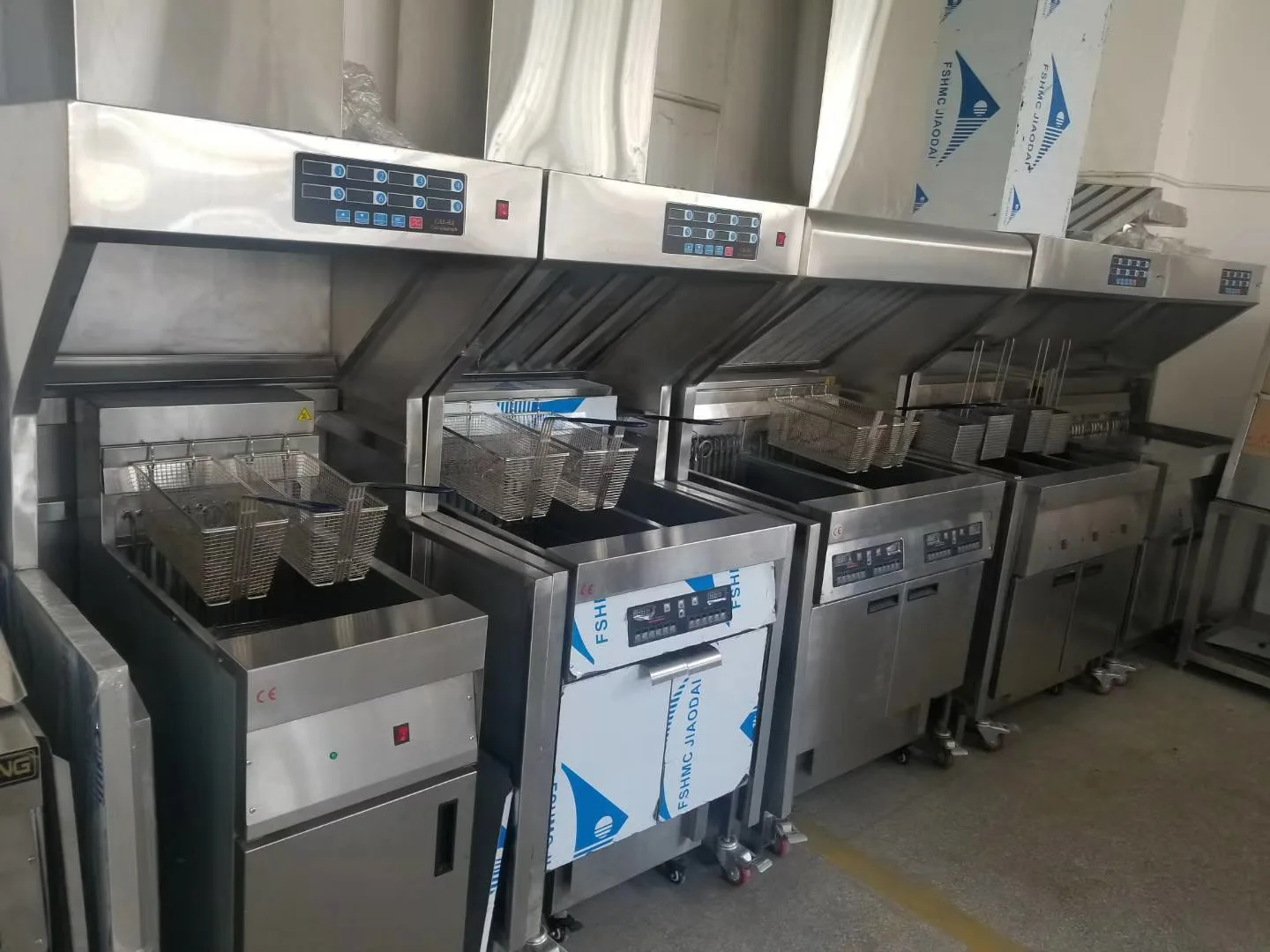 Fast Food Restaurant Kitchen Ventless Floor Deep Fryer With Hood Commercial Fryer