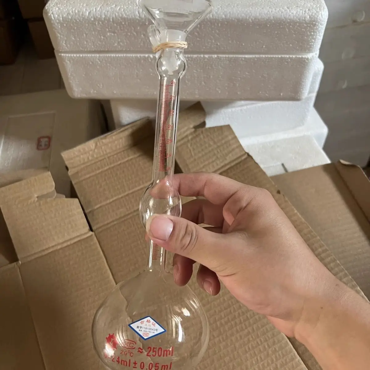 1PCS New standard new 250ml ore powder Lee's specific gravity bottle, density bottle