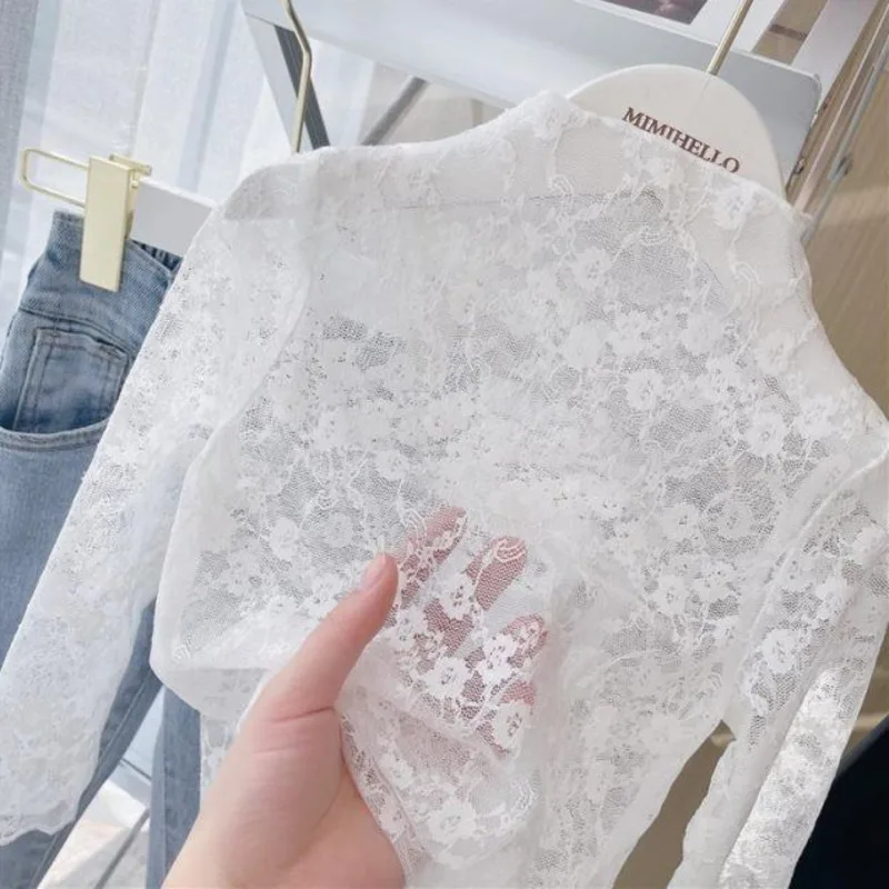 

Рубашка с кружевным низом для девочек, весна-лето, легкий тонкий одинаковый топ с внутренней частью, детская элегантная белая рубашка с длинными рукавами и вышивкой