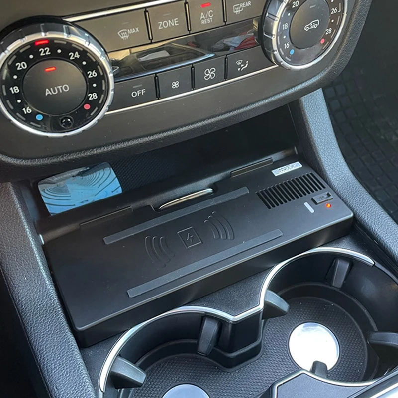 

Автомобильное беспроводное зарядное устройство для мобильного телефона, зарядная пластина, держатель для телефона для Mercedes Benz W166 C292 X166 GLE GLS GL ML 2012-2018