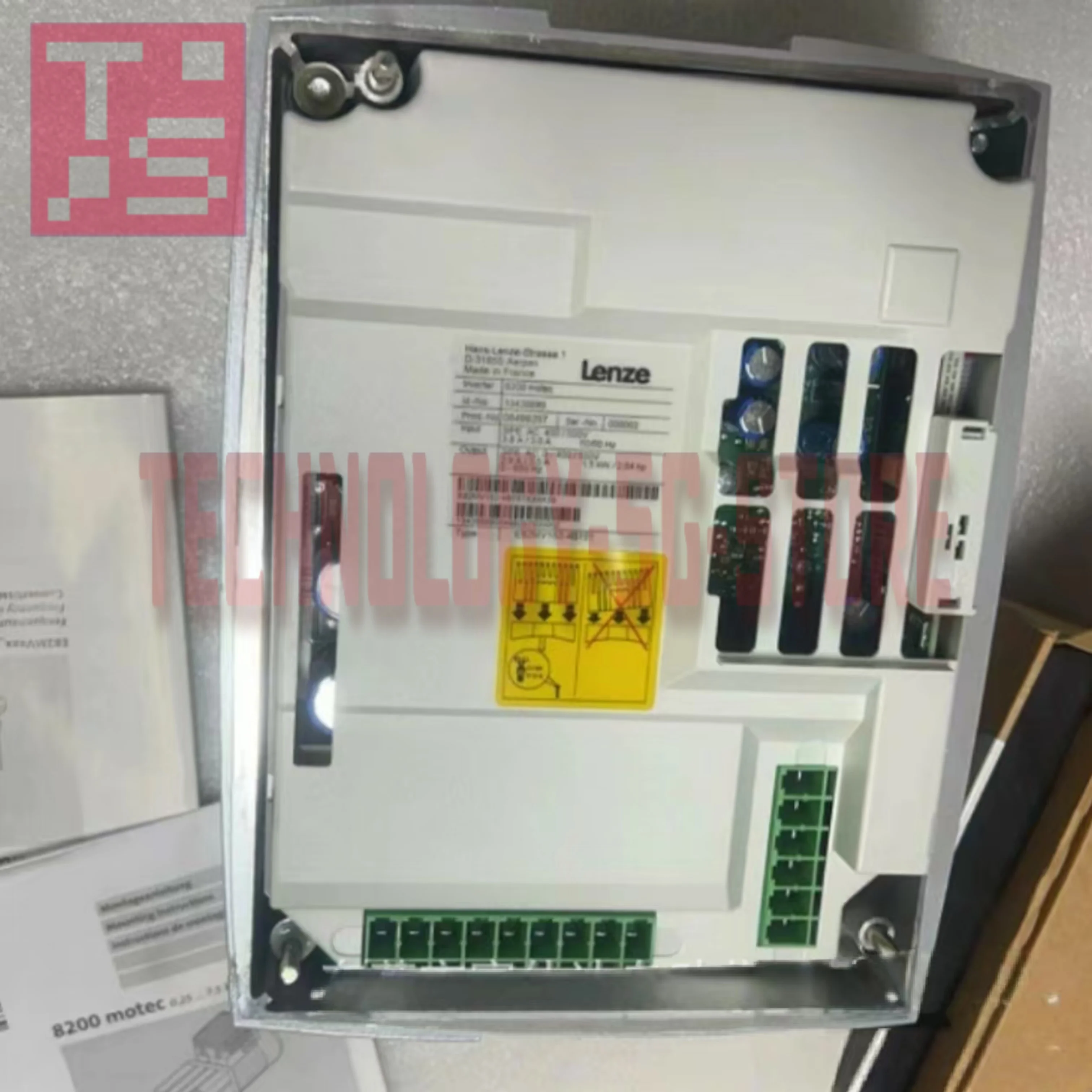 

frequency converter E82MV752-4B001 E82MV752-4B151 new in box