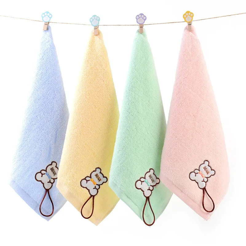 1Pcs 25x25cm Cartoon Bear Embroidery Hanging Rope Face Hand With Loop Washing Cotton Square Towel Durable Absorbent Soft