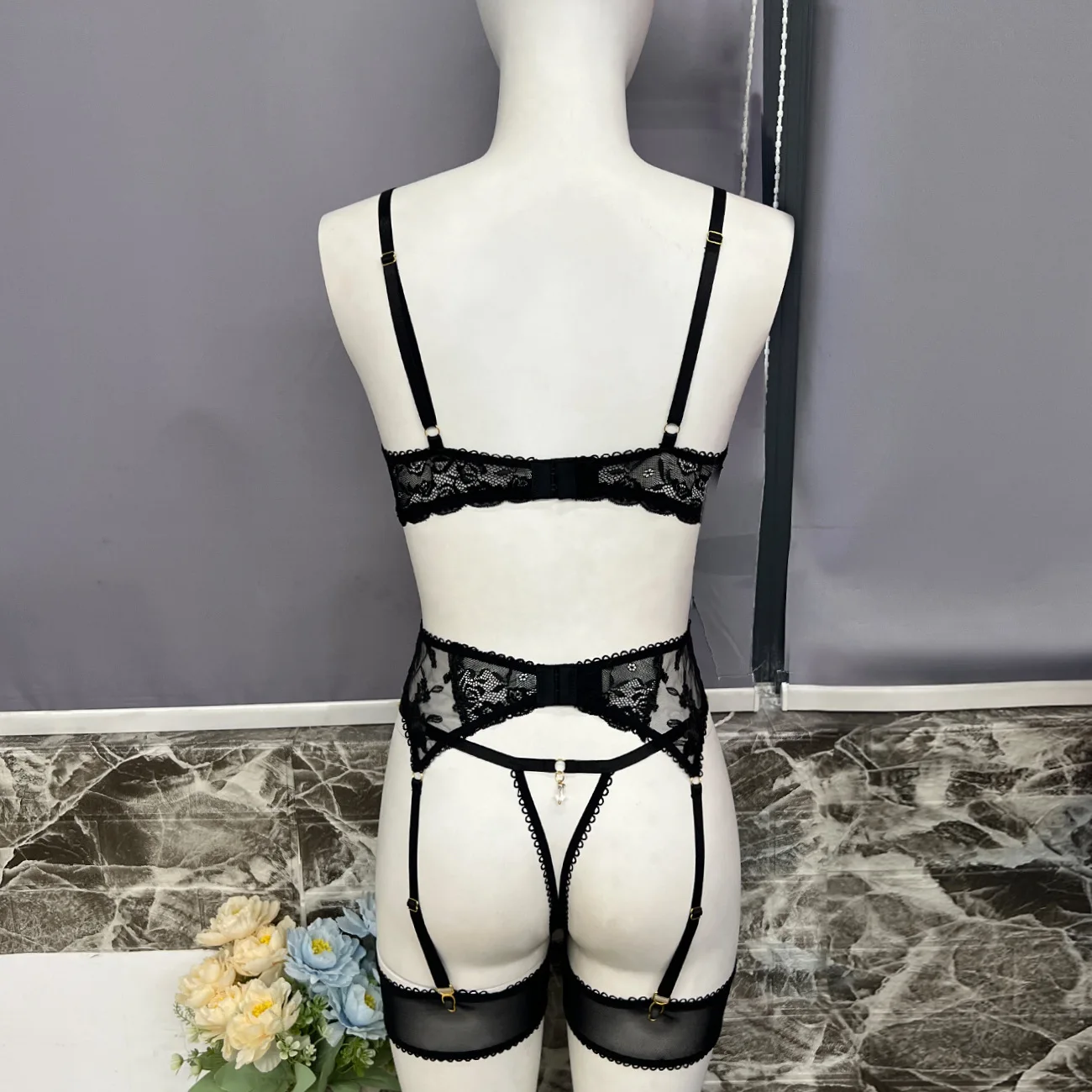 Intimbekleidungsset mit besticktem Patchwork-Spitzenstrumpfband