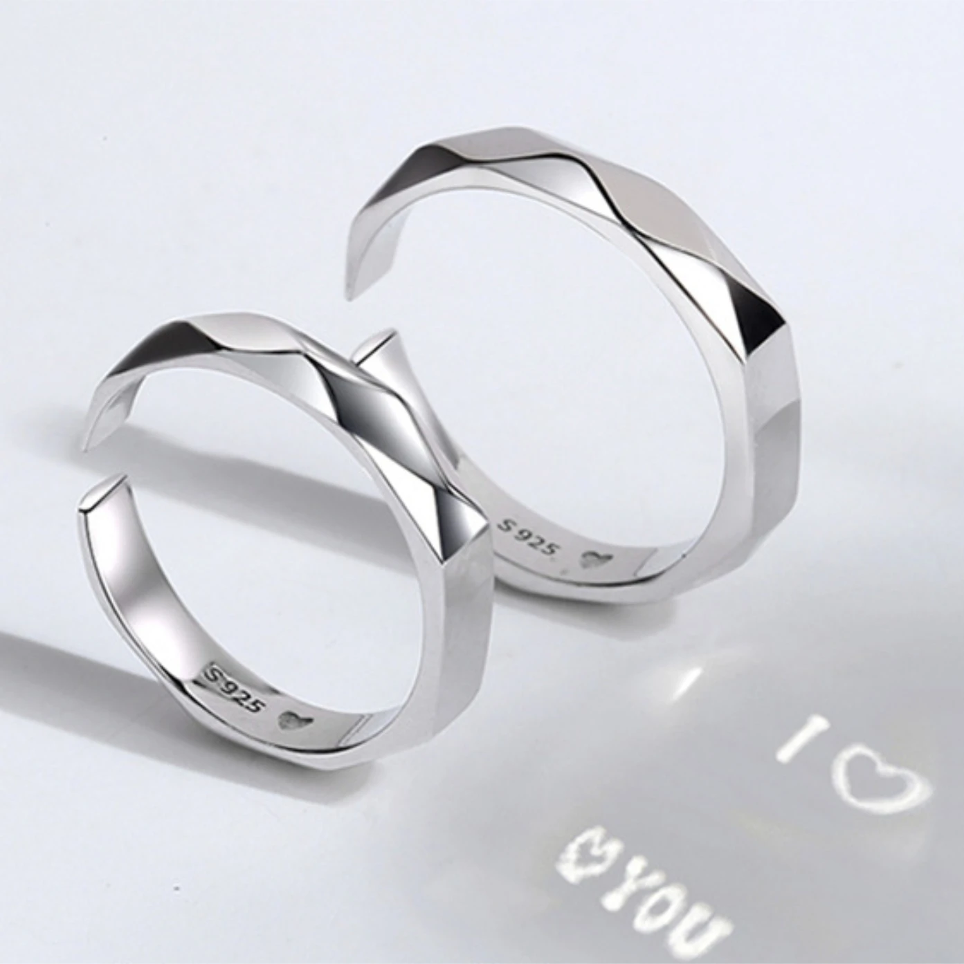 Light Sculpted Ring Reflect Show Surprise Love Pattern Surface Hidden Silver S925 Jewelry Romantic Party Gift Wedding Engagement