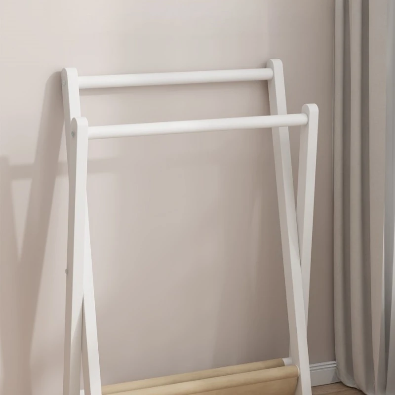 

Beside the bed, head and tail of the bed, temporarily sleep at night, put clothes, fold, hang hangers, floor-to-ceiling bedroom