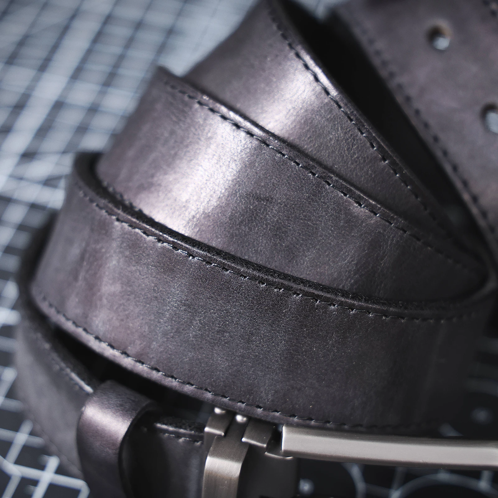 Echtleder-Herrengürtel aus Rindsleder, Italienisches Dickleder mit Geschenkbox, Retro Vielseitiger Herren-Jeansgürtel, Ideale Geschenkwahl – Detail 27