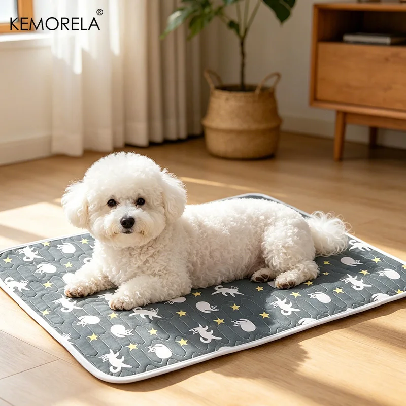 Sommer-Eisseide Haustier-Kühlmatte Wasserdichte Hunde- und Katzen-Schlafunterlage Rutschfeste Waschbare Sofaauflage Selbstkühlende Haustierbett-Accessoires – Detail 10