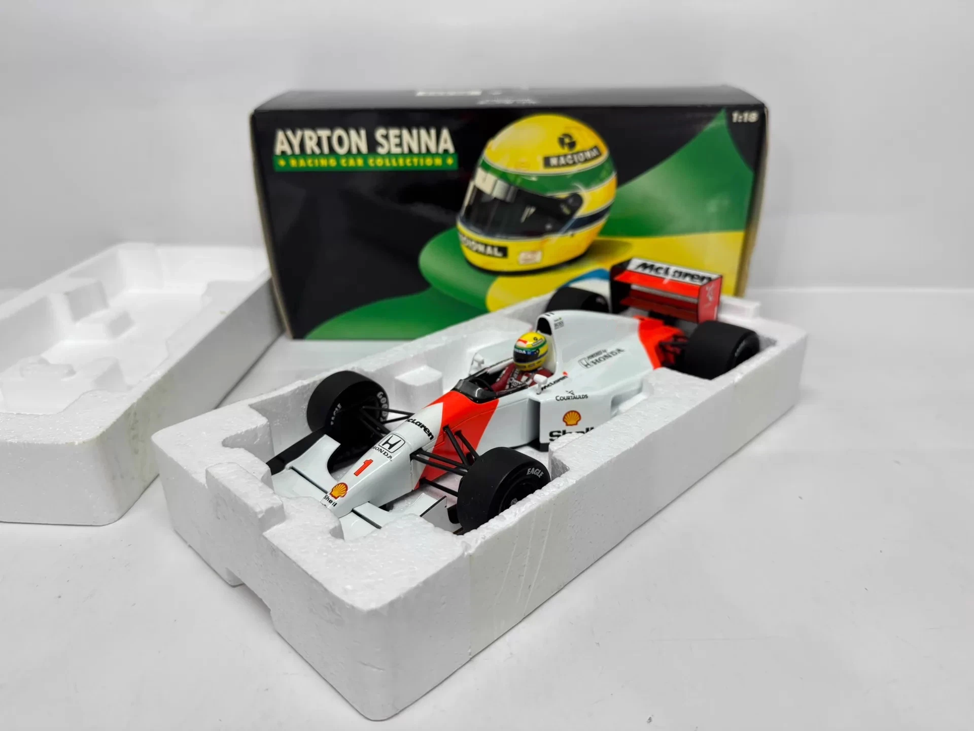 

Minichamps 1:18 F1 MP4/7 1992 Simulation Limited Edition Resin Metal Static Car Model Toy Gift