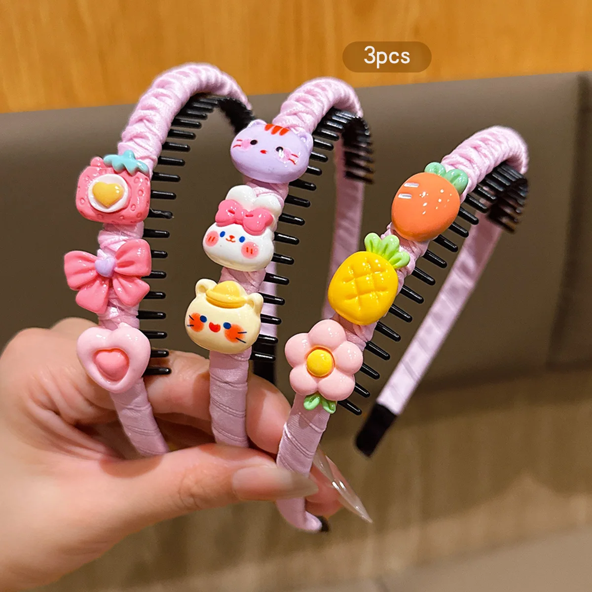 

Three cute cartoon headbands with teeth for anti-slip hair clips, suitable for daily use as hair accessories