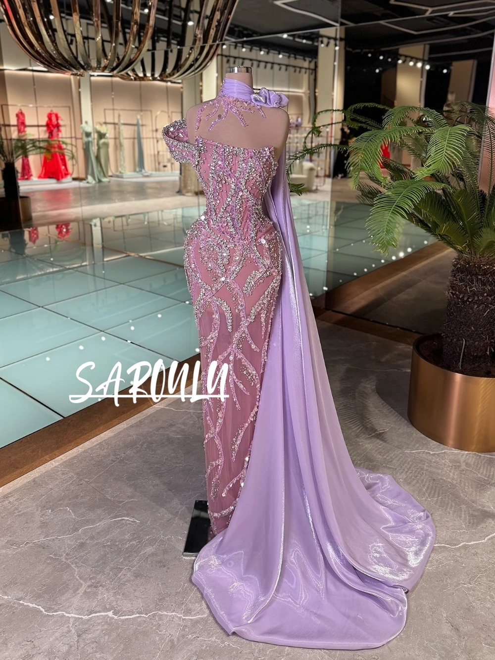 

Уникальное розово-фиолетовое вечернее платье на одно плечо, прозрачное тюлевое платье для выпускного вечера с украшением кристаллами и шлейфом-накидкой для особых случаев