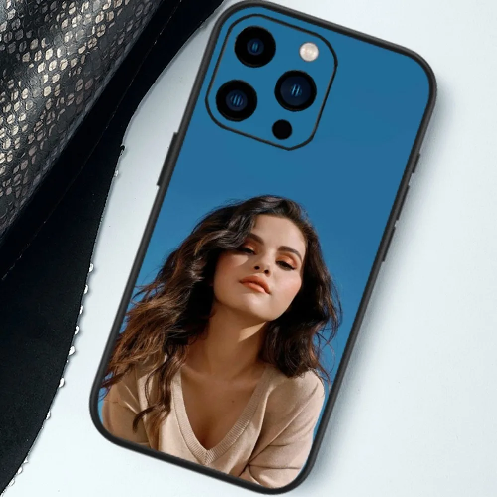 Selena Gomez Singer Phone Case For iPhone 13 14 15 11 12 Mini Pro Max XR X Black Shell