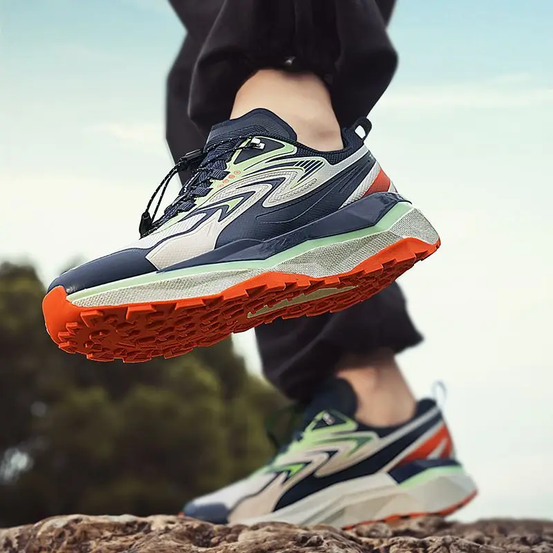 2026 New Luxury Hiking Sneakers For Men Non-Slip Trekking Shoes Men Good Quality Climbing Shoes Men Wearable Man Shoe Mountain