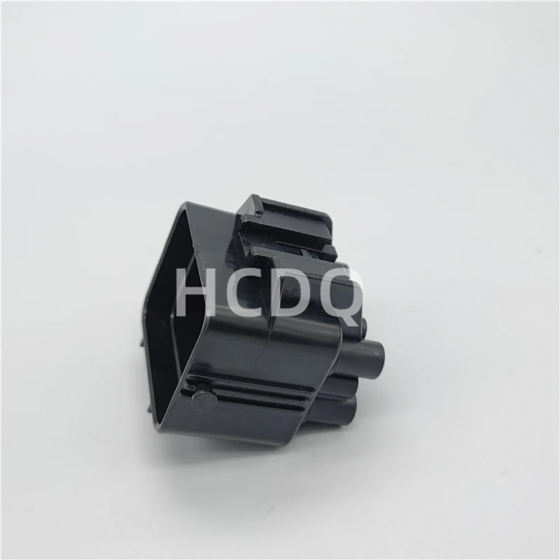 1 PCS Spot supply HP641-2020 original high-quality  automobile connector plug housing