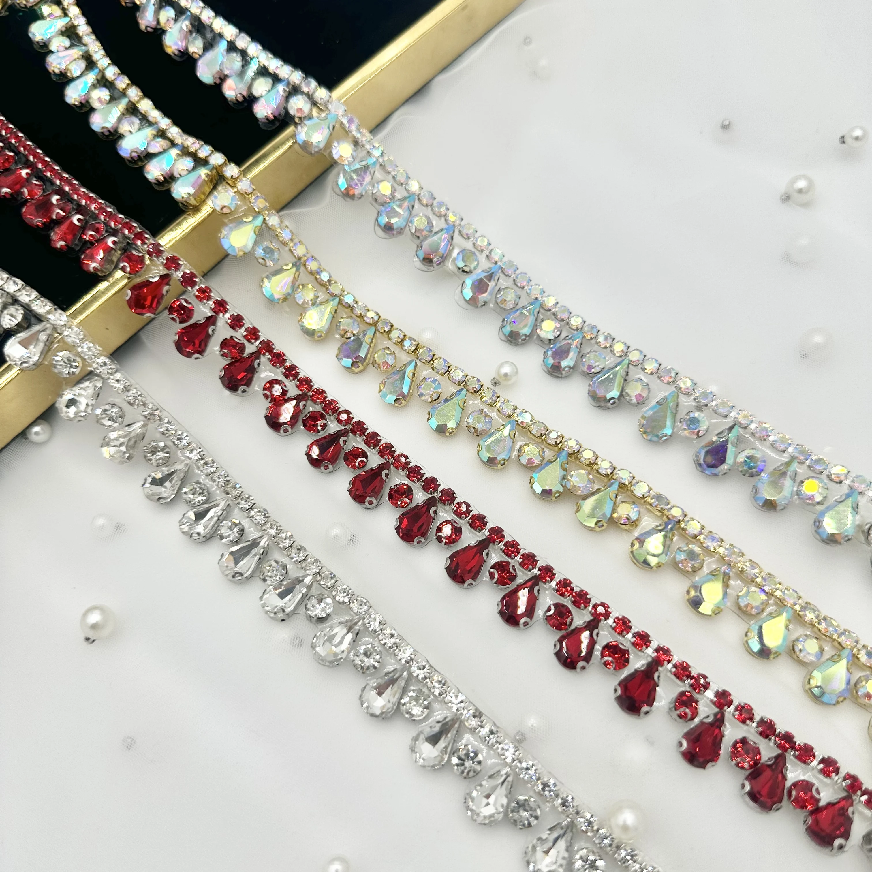 Low-Temperature Adhesive Rhinestone Flower DIY Bead Decorations for Hand Sewing  for Bridal Gowns Evening Dresses Or High-End Ac