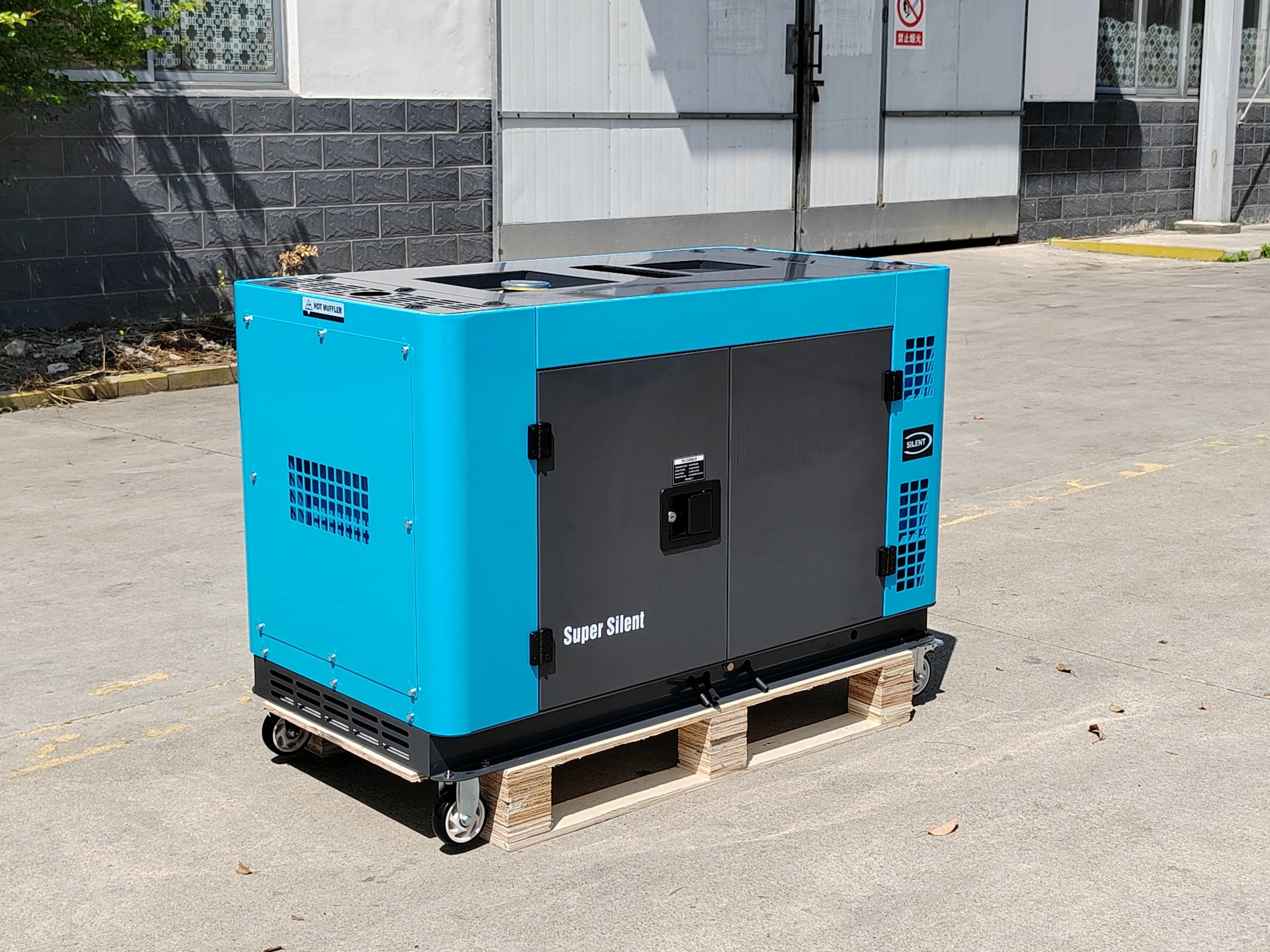 China 15kw diesel Generator Single-phase Air-cooled Portable  Rated Voltage Brand Engine